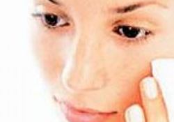 Ciltteki Lekerin ve Benlerin Estetik Ameliyatla Alınması