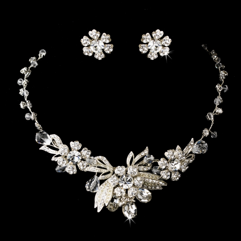 beyaz altın gerdanlık modeli