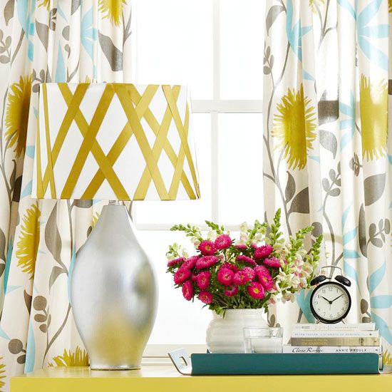 sarı bant detaylı abajur modeli